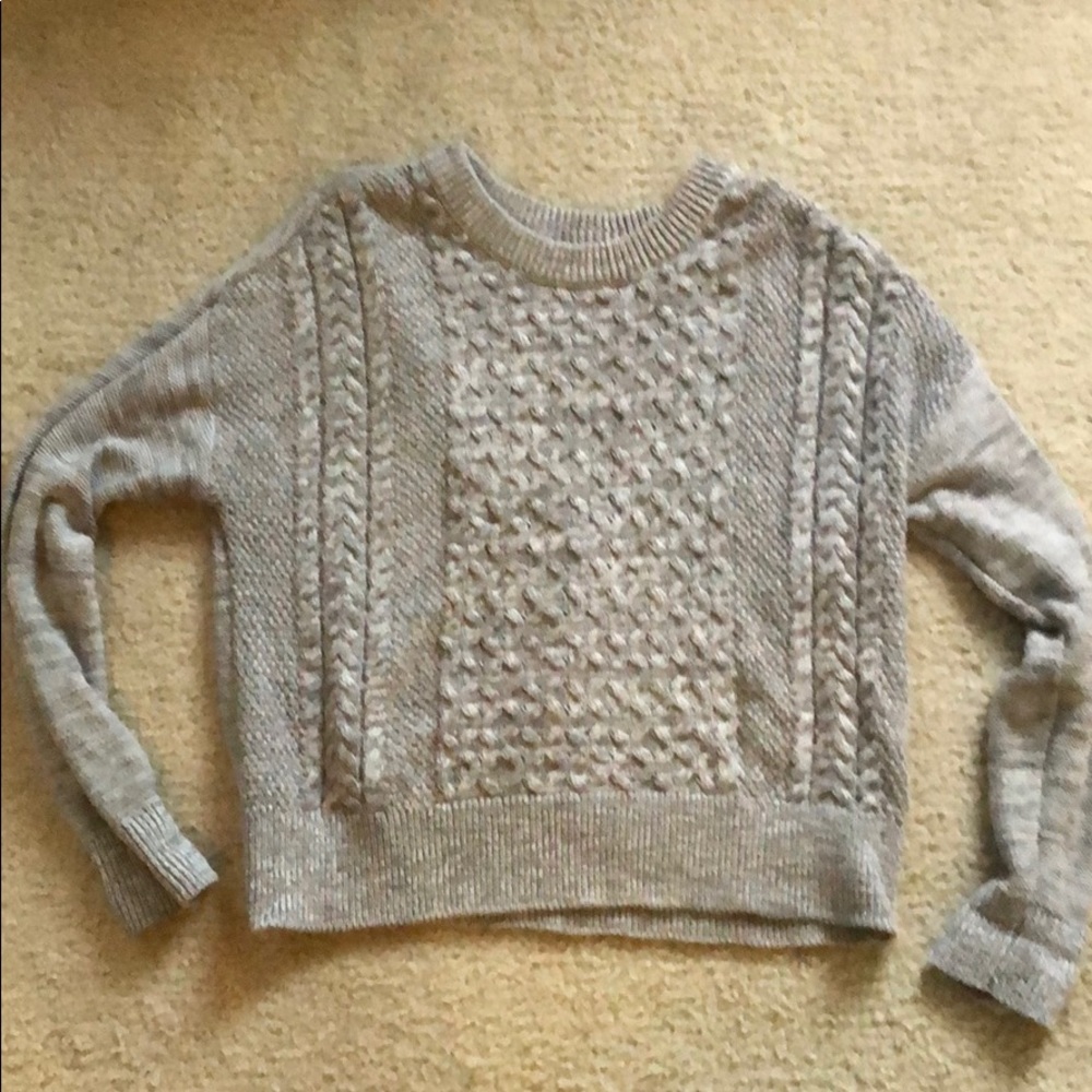 Casual gray crew neck sweater